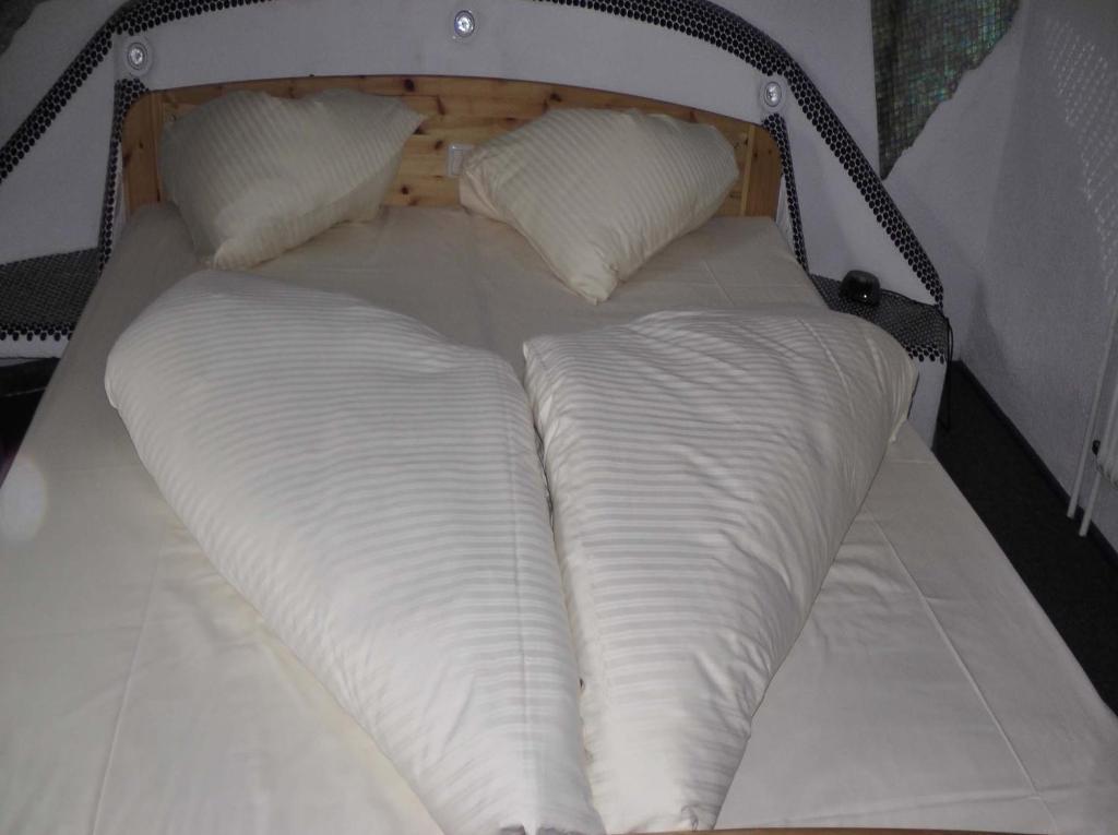 Alpin-Sportiv Apartment Lermoos Room photo